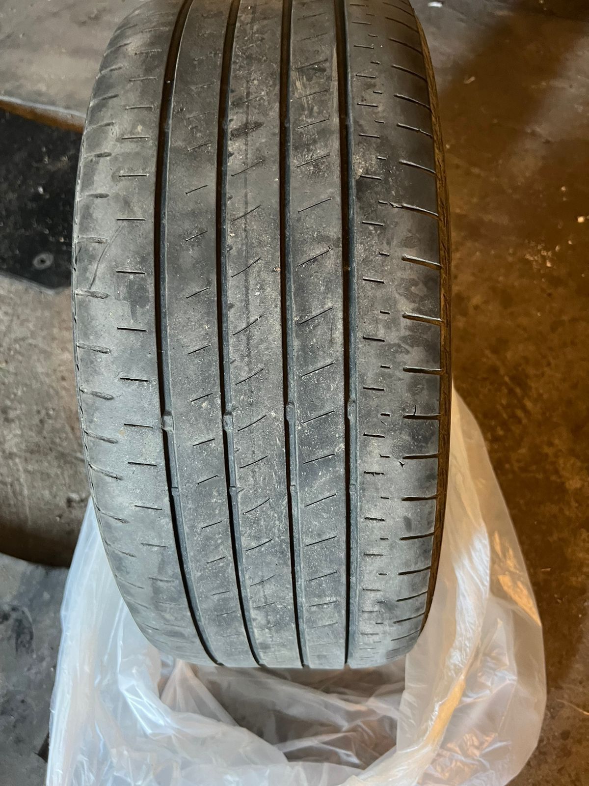 Продам резину Bridgestone