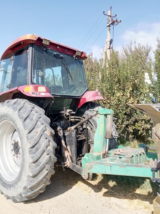 МХМ 140 трактор сотилади