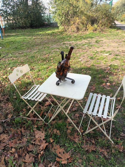 Маса с два стола метални сгъваеми