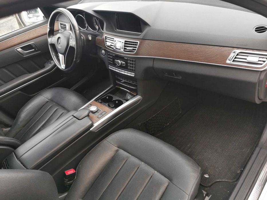 Dezmembrez mercedes e class w212 e350 FL breack/panoramic/ventilatie/