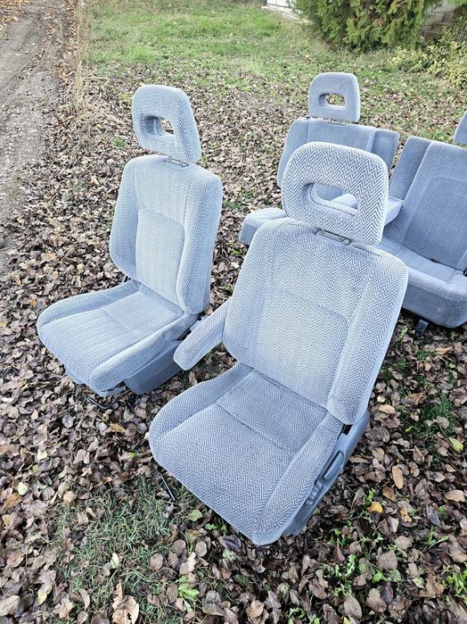 Салон за Хонда Црв 1 2.0/128 Автомат/ Honda Crv 1