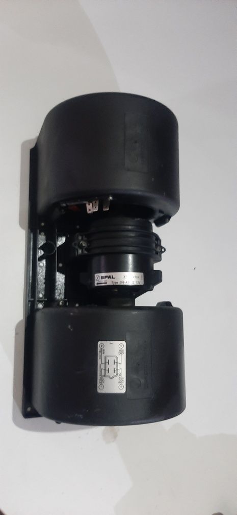 Ventilator  centrifugal 12V Spal 006-A39-22