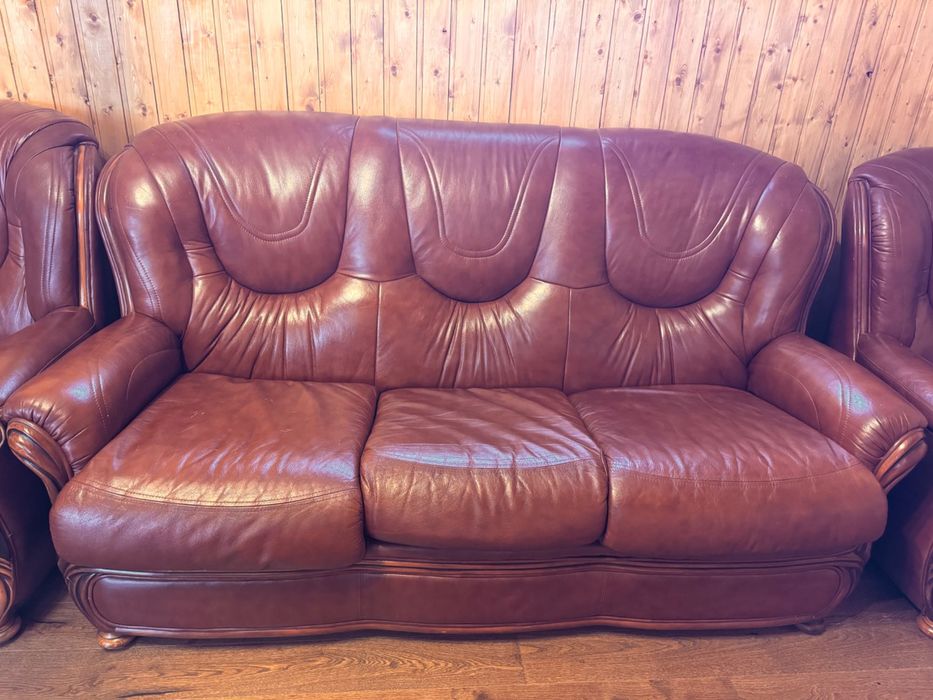 Canapea piele extensibila + 2 fotolii Mobexpert