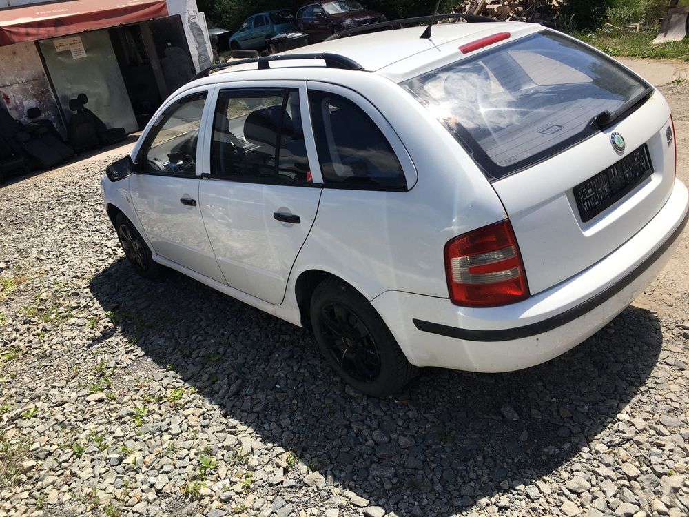 Piese DEZMEMBRARI skoda fabia 1.9 tdi an 2005