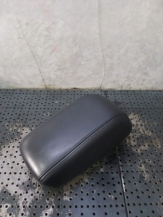 Capac cotiera ford puma j2k cf7 l1tbs045c74ab