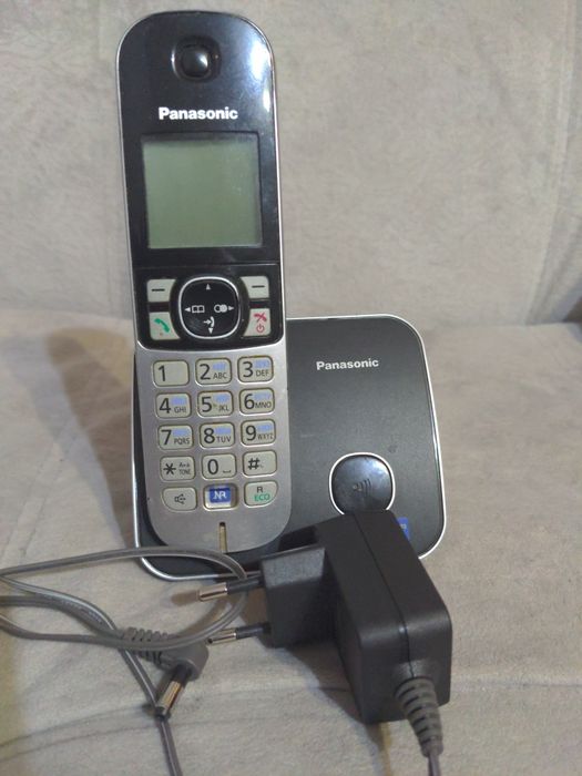 Телефон Panasonic KX-TG6811CAB