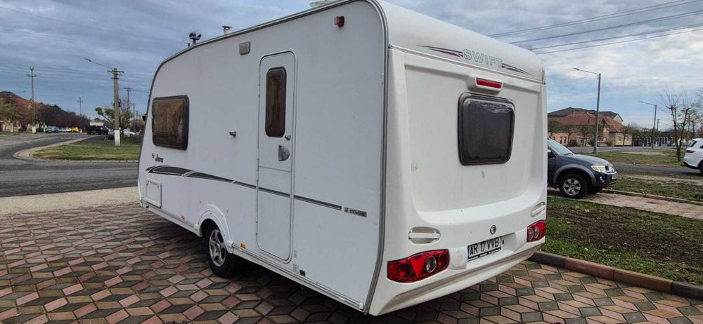 Rulotă Swift Jura Mobilata si Utilata