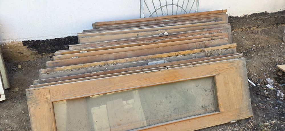 Eshik sotiladi rabochi