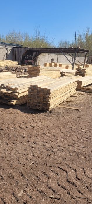 Продам доски 3-х метровая обрезная