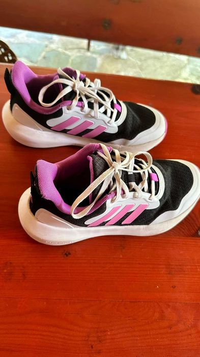 Сникърси Adidas розови