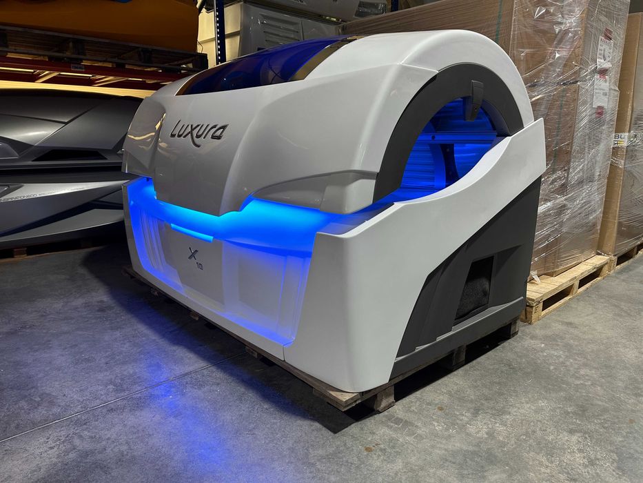 Aparat de bronzat Hapro Luxura X10