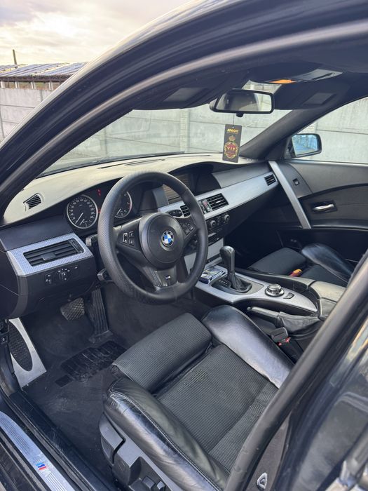 Dezmembrez bmw e60 530d 520d 525d