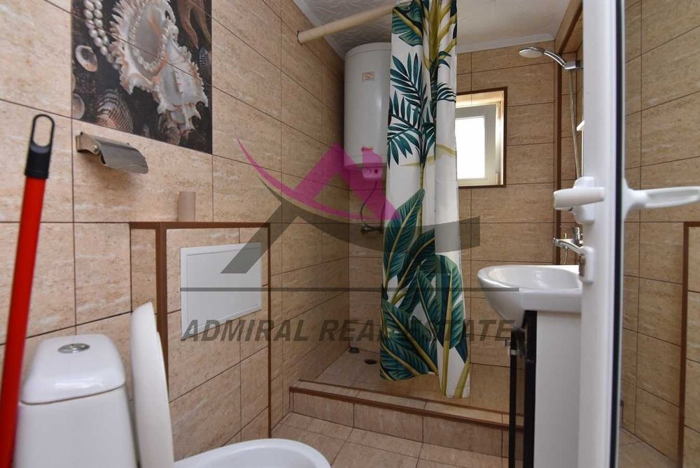 Продава се Тристаен апартамент в Варна, Център - 60 кв.м за 2767 €/кв.м - Снимка #5