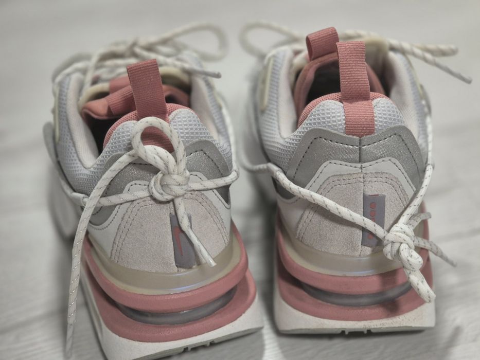 Продавам Nike Furyosa