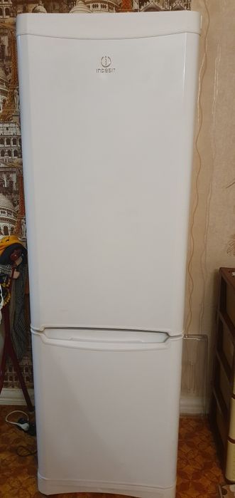 Продам холодильник и стиральную машину
