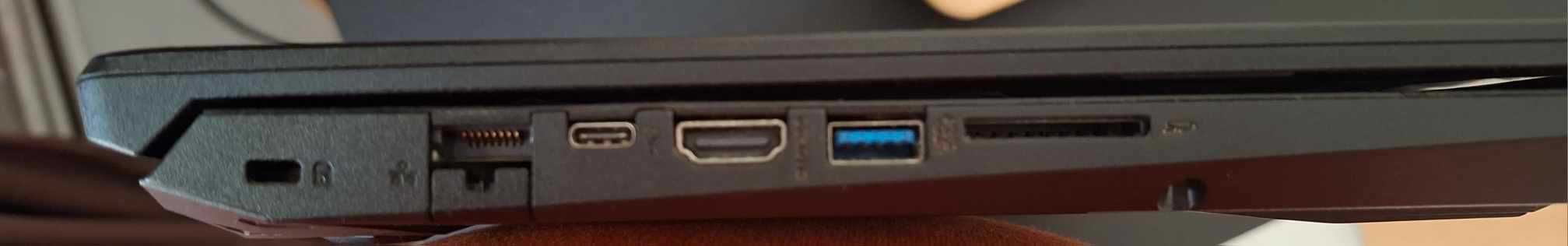 Laptop Gaming, i5-8300H, 16GB RAM, 1 TB SSD, GeForce GTX 1050 4GB