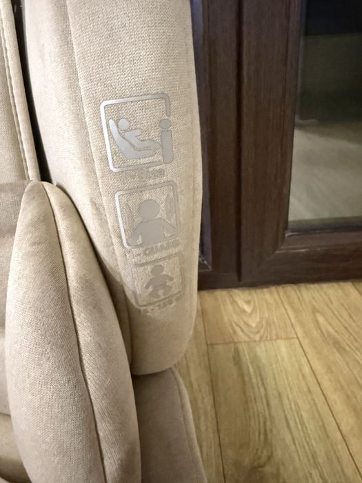 Scaun auto copii 76 - 105 cm