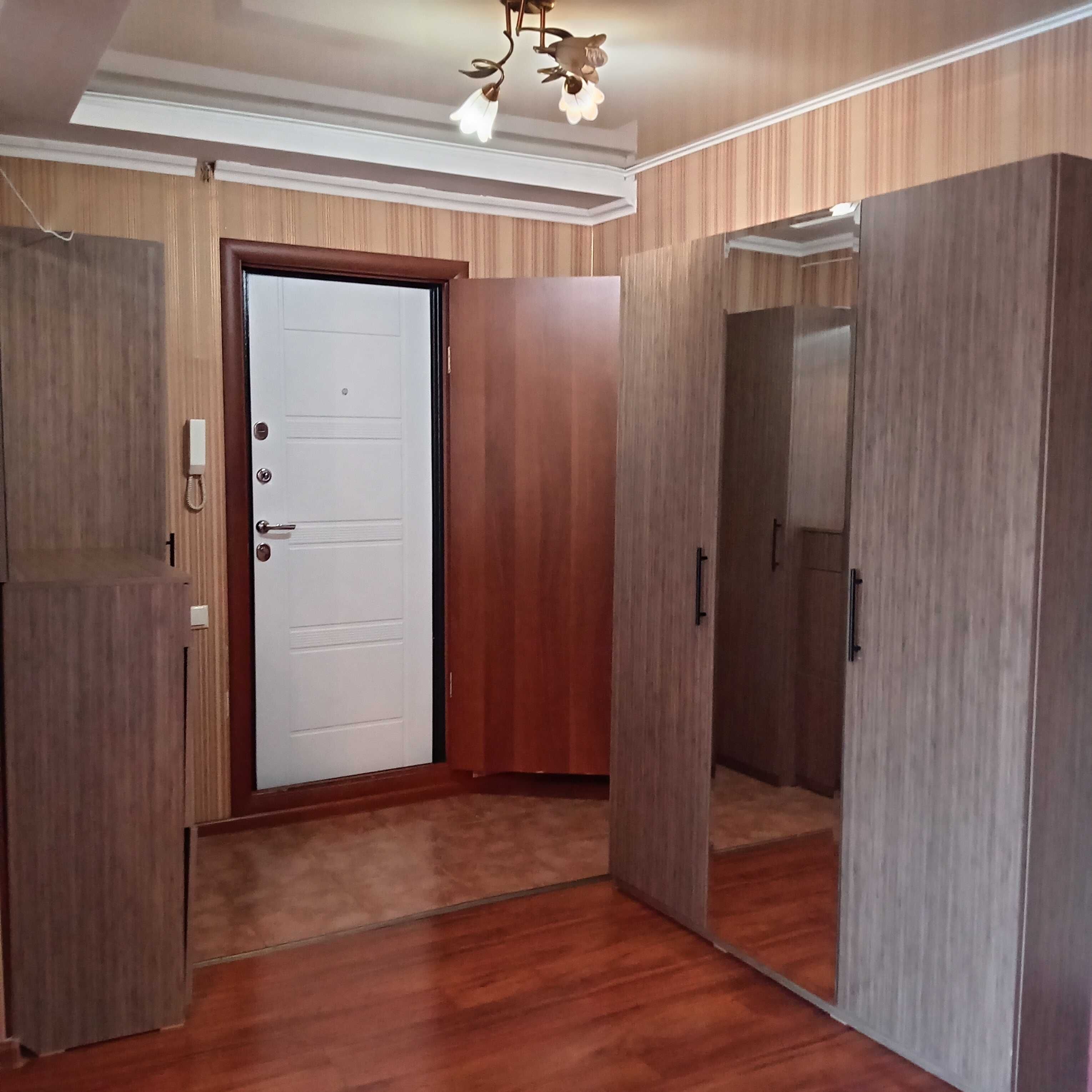 Продаётся мебель для прихожей