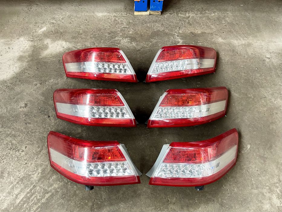 Задний плафон на Camry 40 45 Камри 40 45