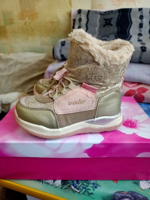 Зимние, тёплые сапожки