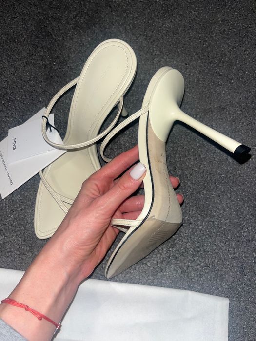 Сандали Victoria BECKHAM x Mango