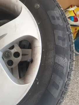 Нови гуми с джанти