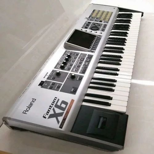 Roland fantom x6 синтезатор / клавиши