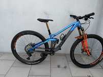 Bicicleta Cube stereo