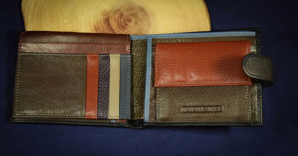 Лазерно гравирано мъжко портмоне от италианска естествена кожа