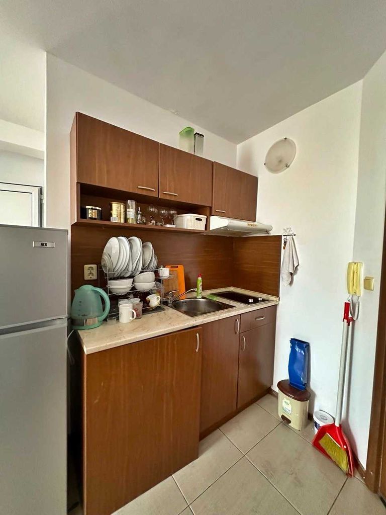 Продава се Двустаен апартамент в к.к. Слънчев бряг - 51 кв.м за 1099 €/кв.м - Снимка #4