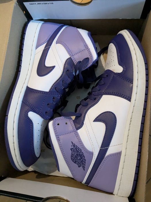 Nike Air Jordan 1 Mid Blueberry