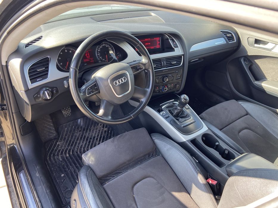 Audi A4 /B8/1.8TFSI/2010г,На части