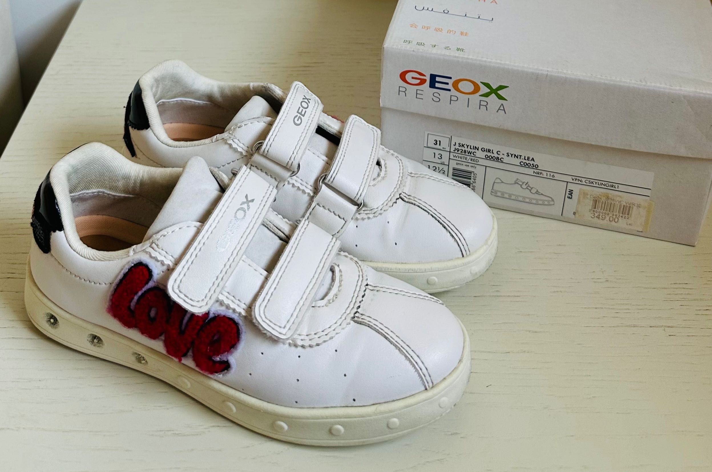 Adidasi/ Sneakersi fetite Geox 31