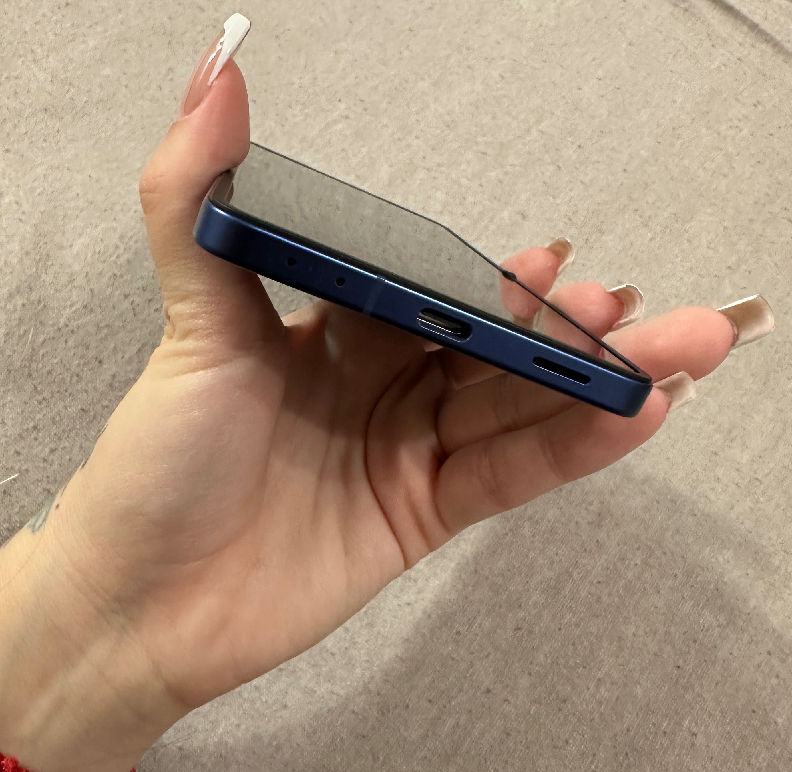 Samsung Galaxy Z Flip 7