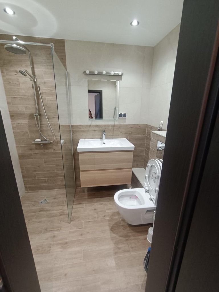 Дава се под наем Тристаен апартамент в София, Витоша - 100 кв.м за 1000 € - Снимка #6