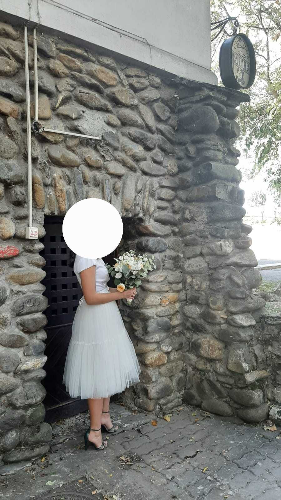 Vand rochie cununie marimea S