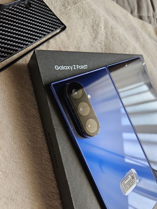 Samsung galaxy Z fold 7