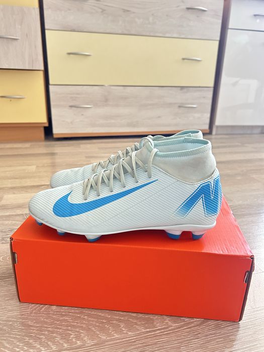 Nike Superfly 10