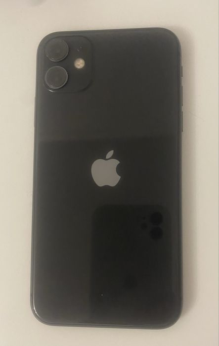 Продам айфон 11 гб 64