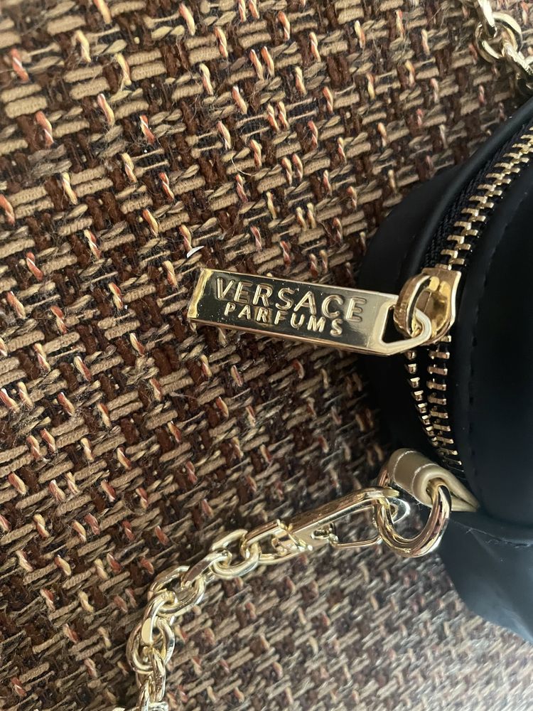 Оригинална чантичка Версаче / Versace