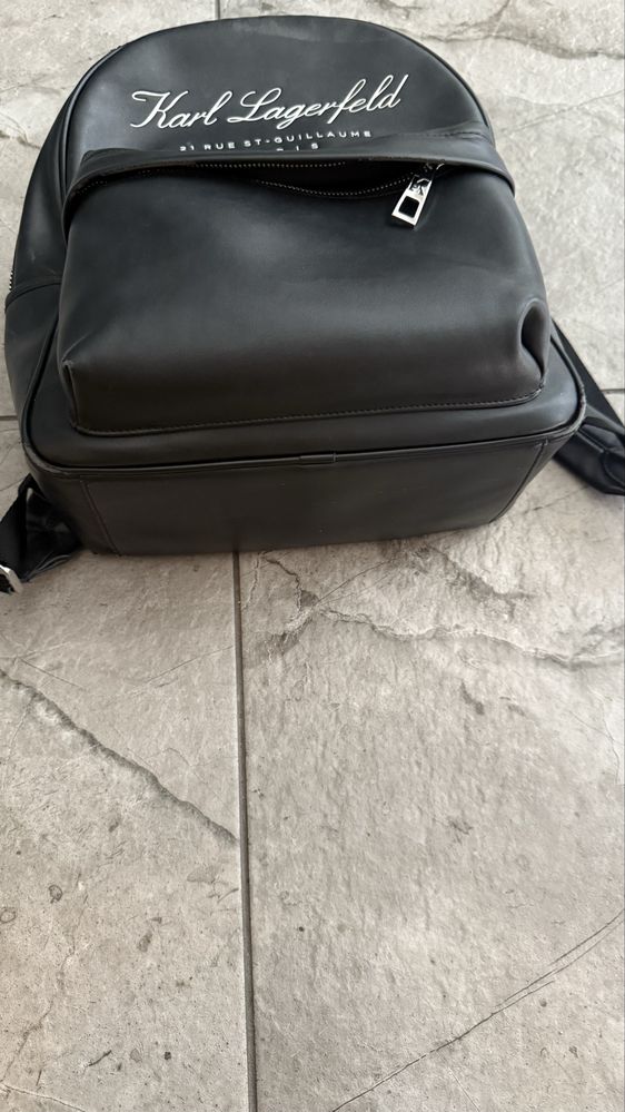 Karl Lagerfeld раница