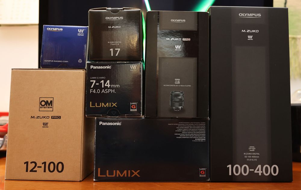 Obiective MFT Olympus și Panasonic puțin folosite, impecabile, ca noi.