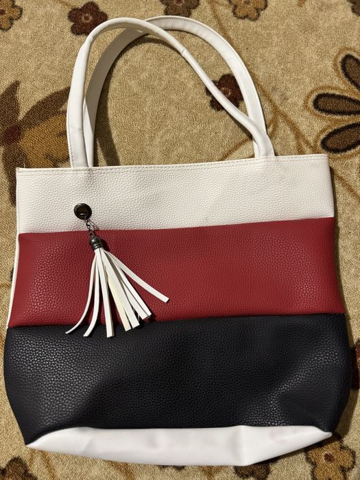 Чанта от изкуствена кожа