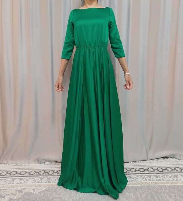 Продам платья не дорго