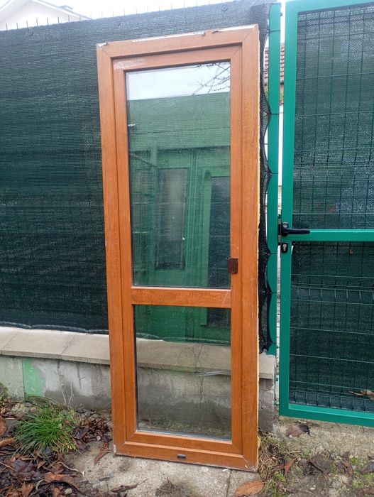 PVC Балконска врата 5-камерна цвят: Златен дъб