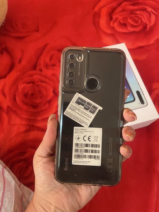 Redmi Note 8. 4/128 blak