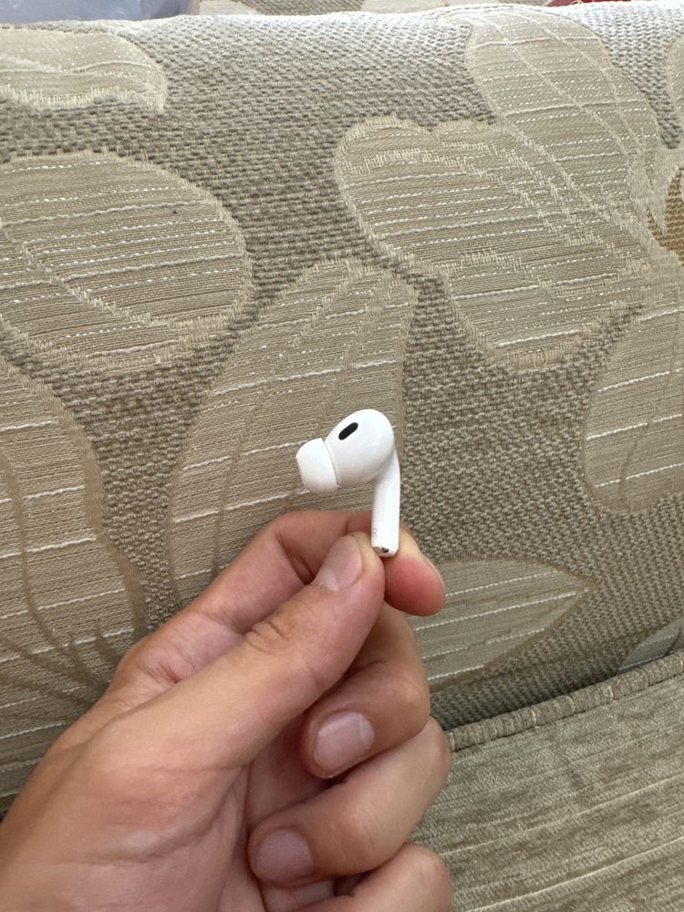 Продам наушник AirPodsPro2