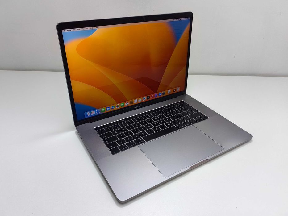 Laptop MacBook PRO 15 TOUCHBAR  Retina I7 SSD Factura + GARANTIE