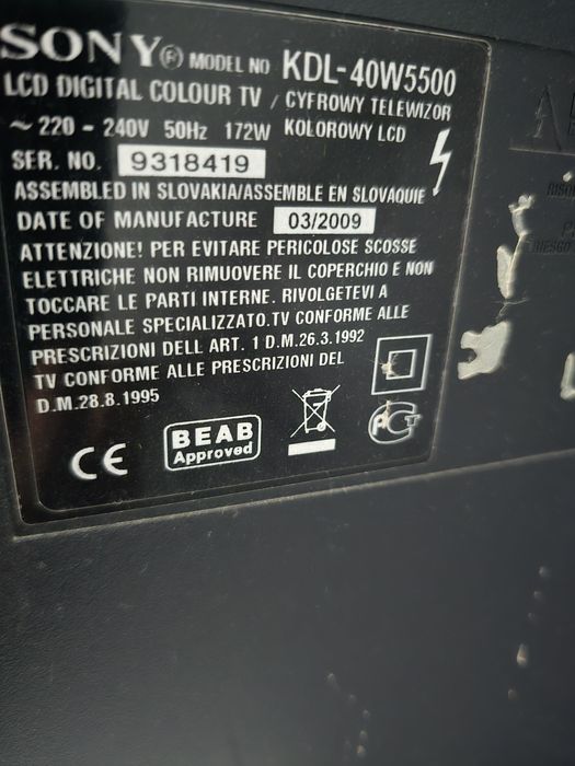 Televizor sony cu diagonala  116