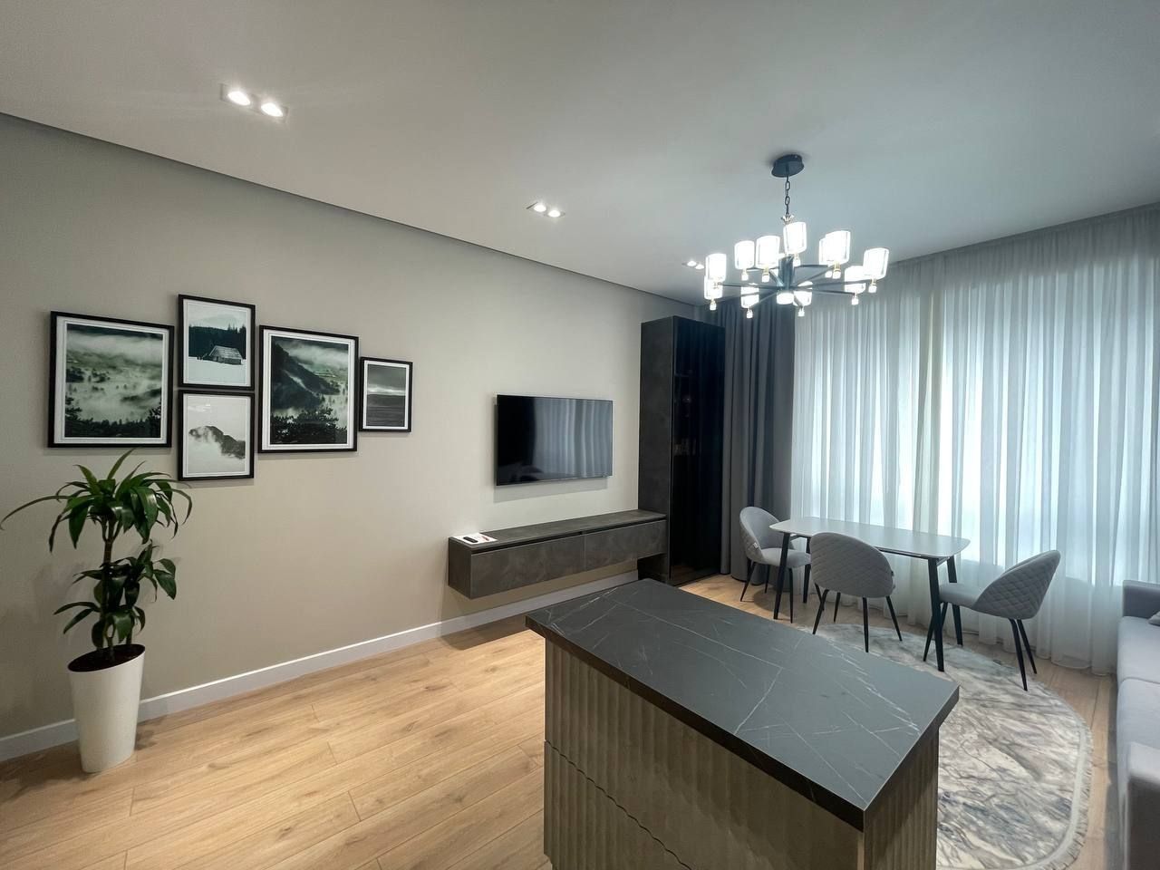 Продается 2х ком квартира, ЖК NRG Oybek, ор-р: Ул. Нукус, 52 м²